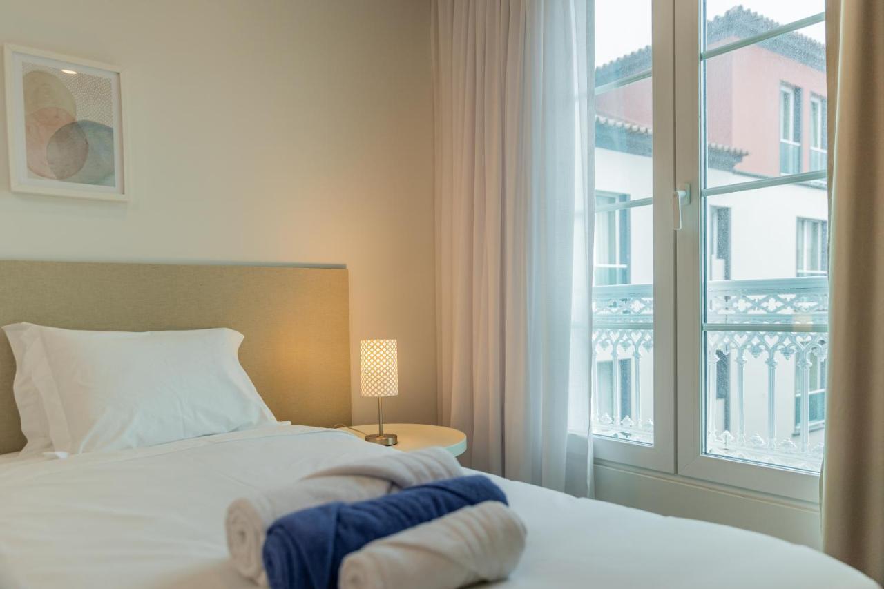 Апартаменты Downtown Pdl Premium Понта-Делгада Экстерьер фото